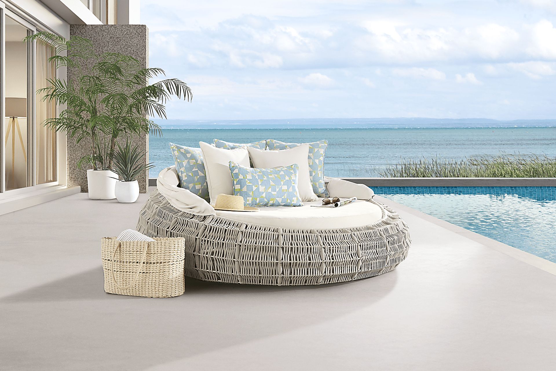 Malibu Gray Outdoor Daybed - Image 6