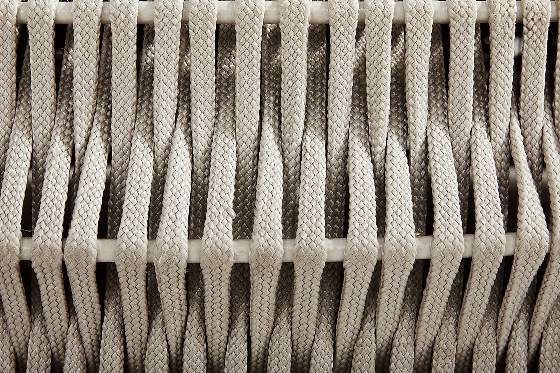 Malibu Gray Outdoor Daybed - Image 9