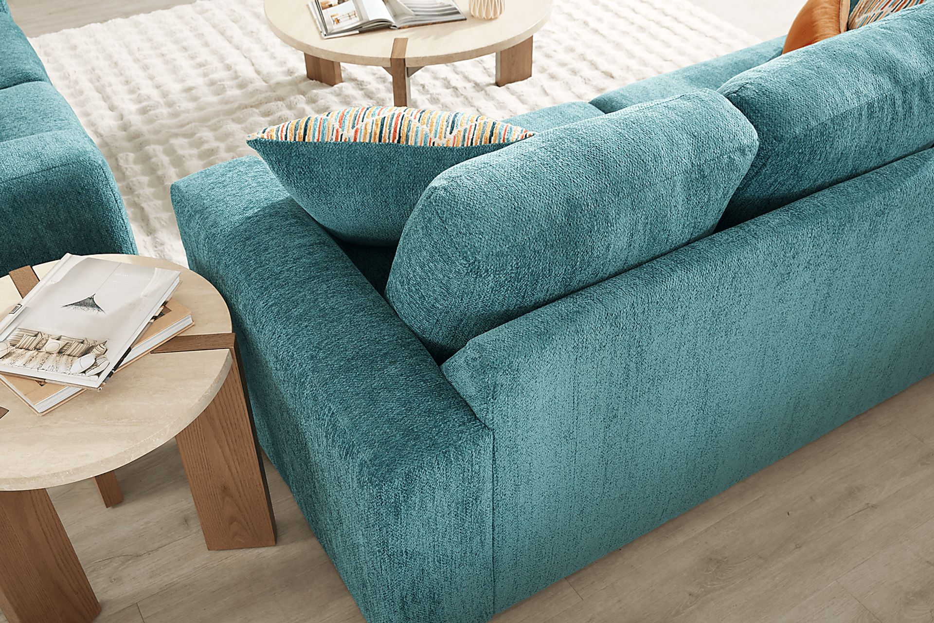 Mallard Trace Teal Sofa - Image 6