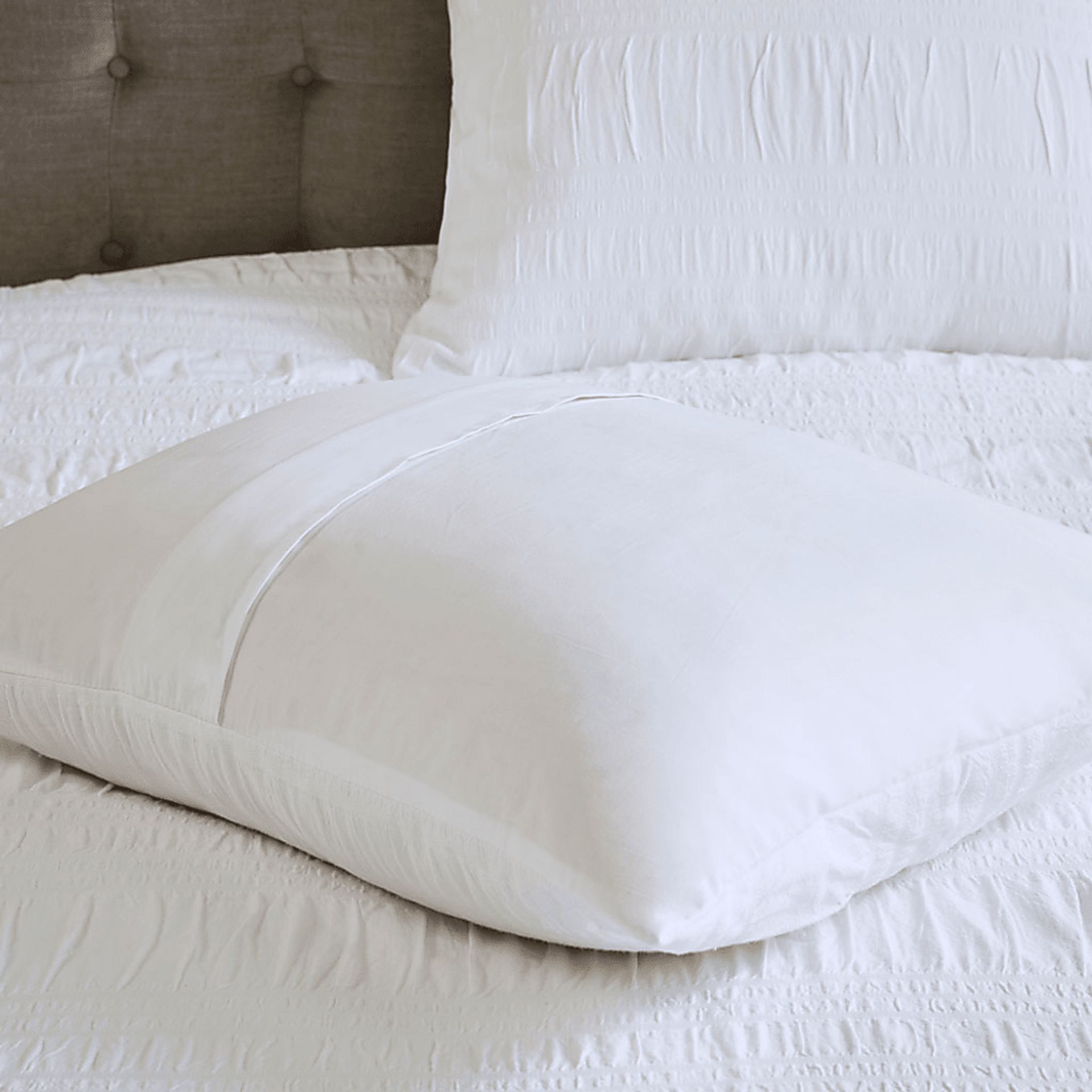 Malodin White 4 Pc Full/Queen Duvet Set - Image 5