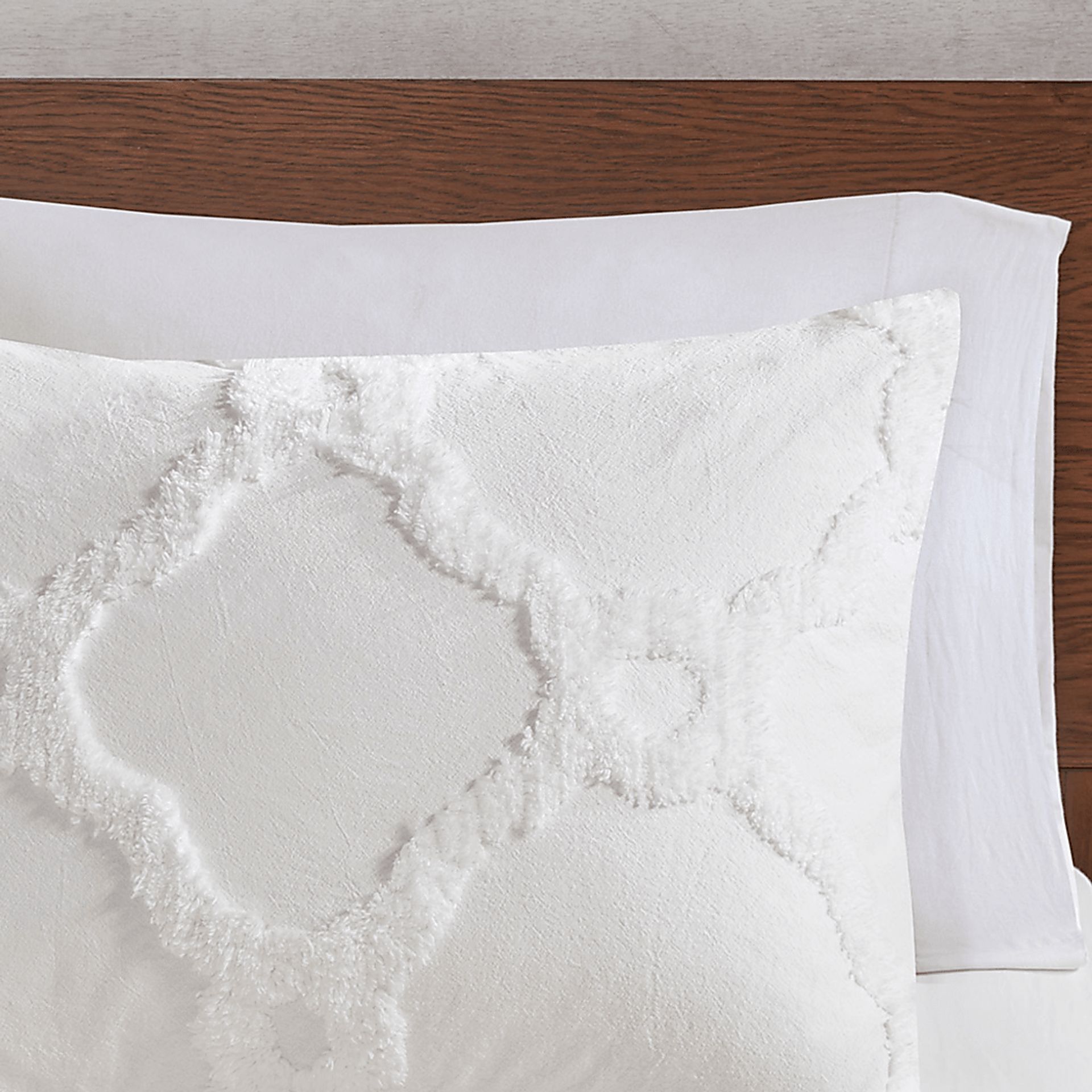 Malurin White 3 Pc King/California King Duvet Set - Image 6