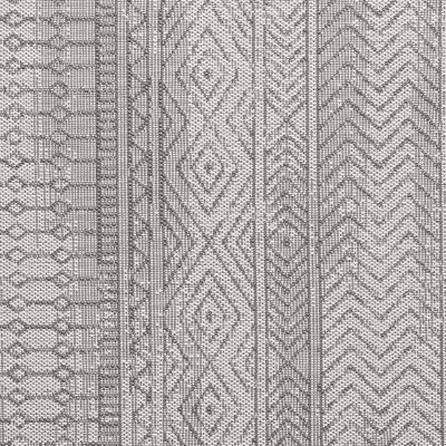 Manar Gray 5'3 x 7'3 Indoor/Outdoor Rug - Thumbnail - Image 10