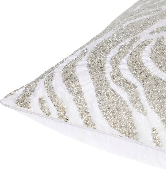 Mapozza Silver Accent Pillow - Thumbnail - Image 10