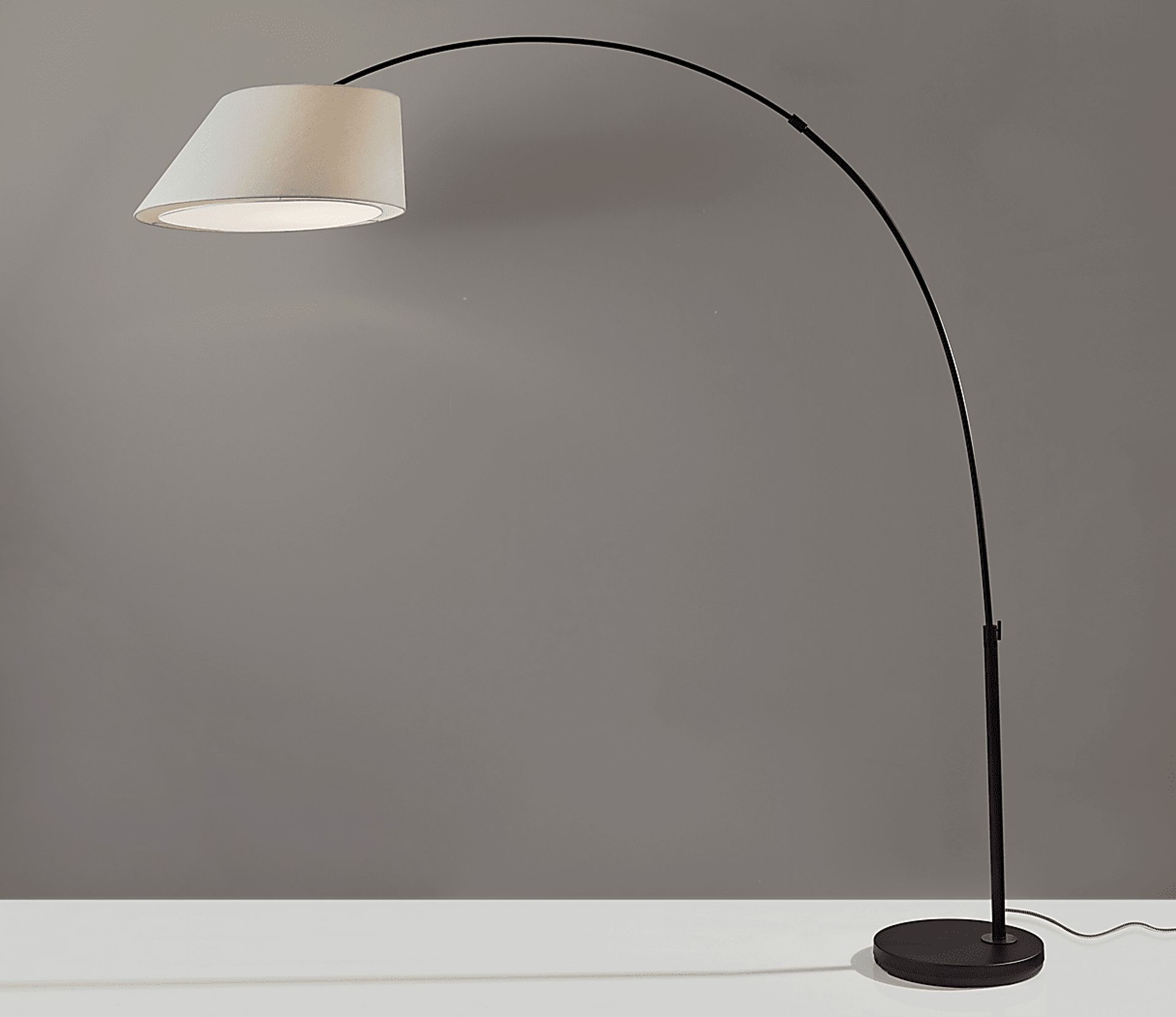 Marene Black Floor Lamp - Image 3