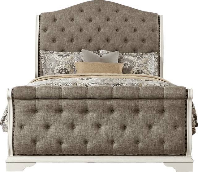 Marien Park White 7 Pc Queen Sleigh Bedroom - Thumbnail - Image 3