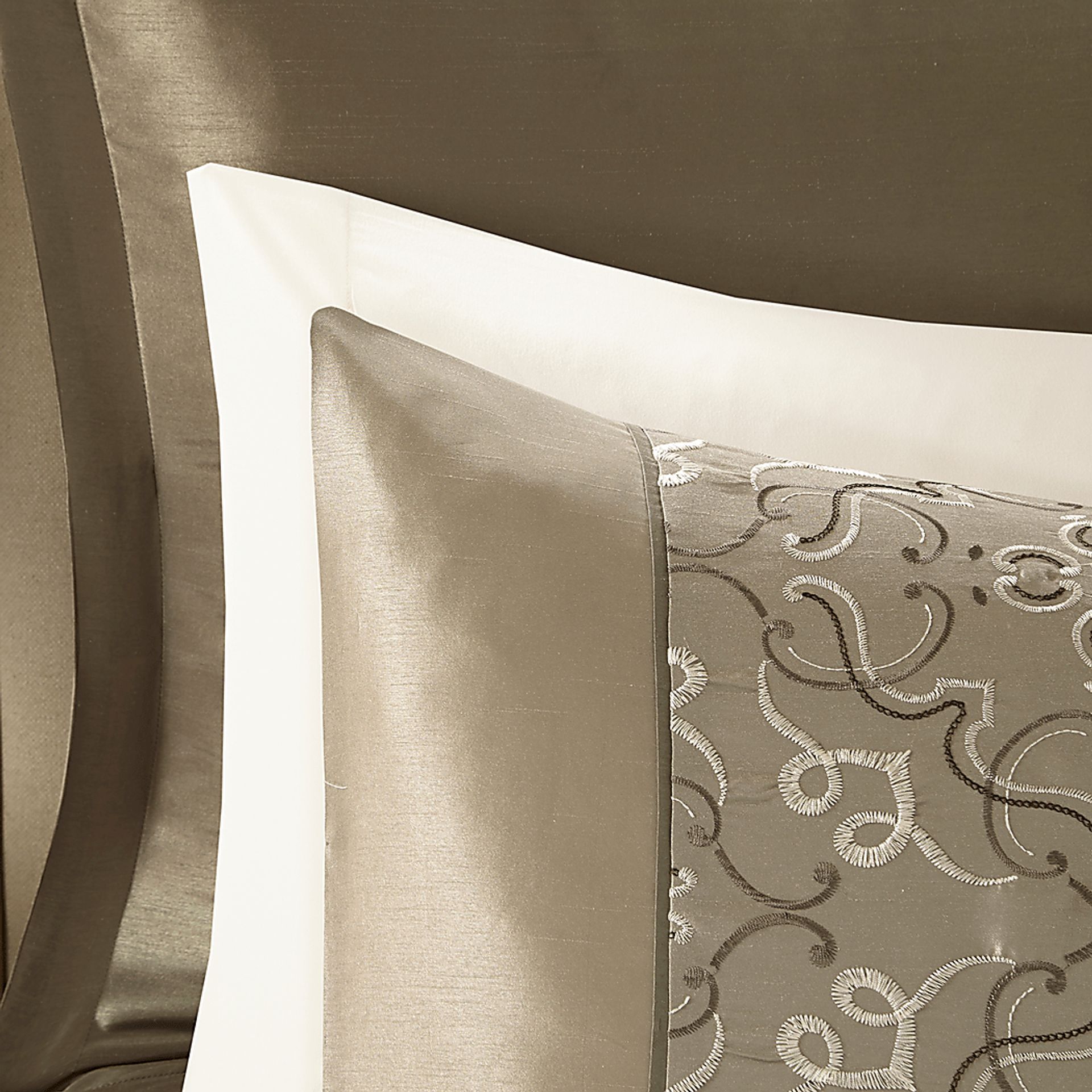 Marienne Natural 24 Pc King Room in a Bag - Image 4