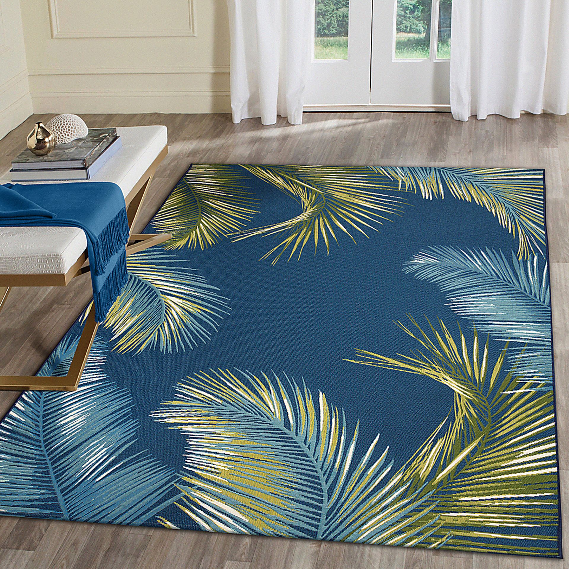Marina Palms Navy 4'10 x 7'6 Indoor/Outdoor Rug - Image 2