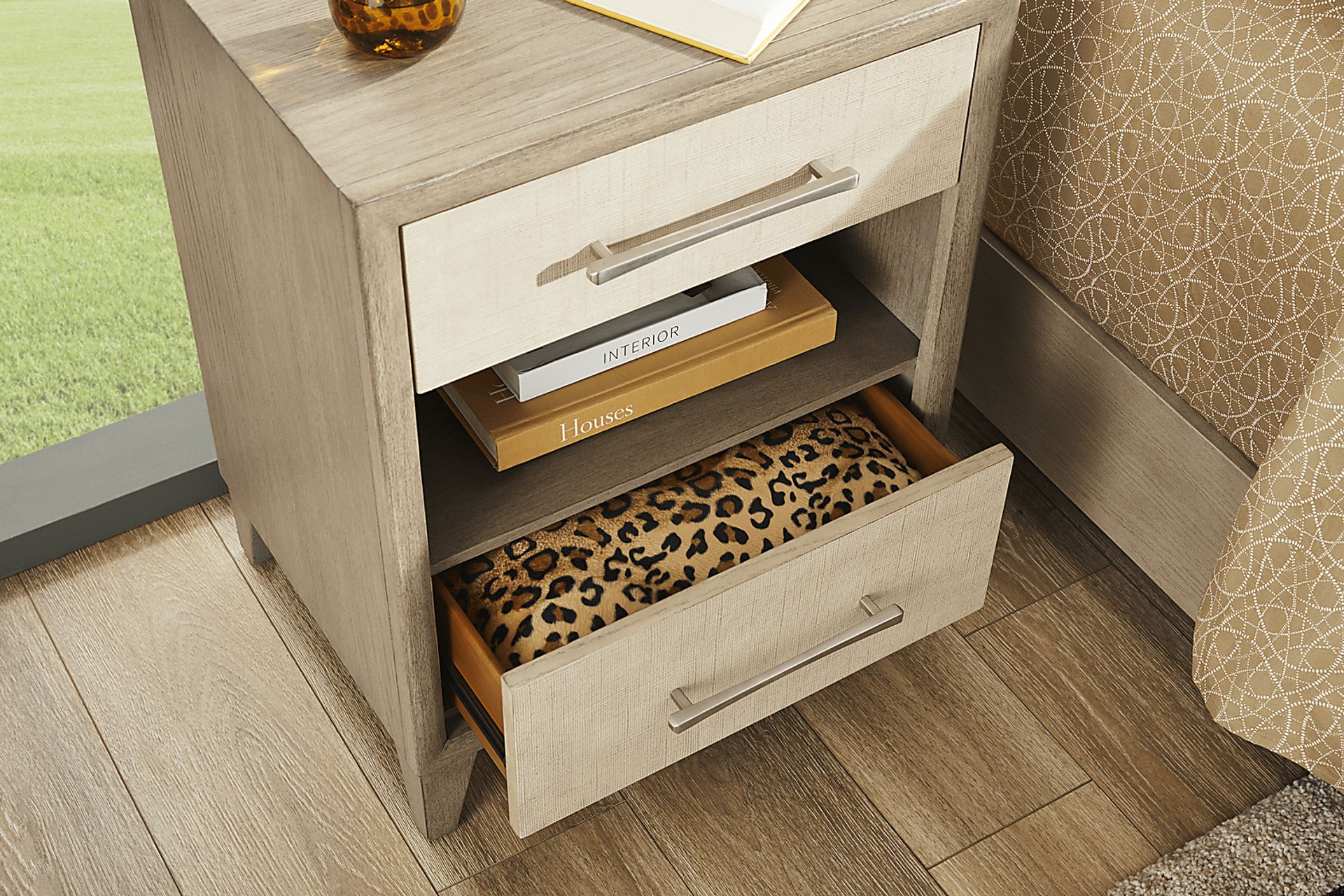 Marisole Taupe 5 Pc King Upholstered Bedroom - Image 8