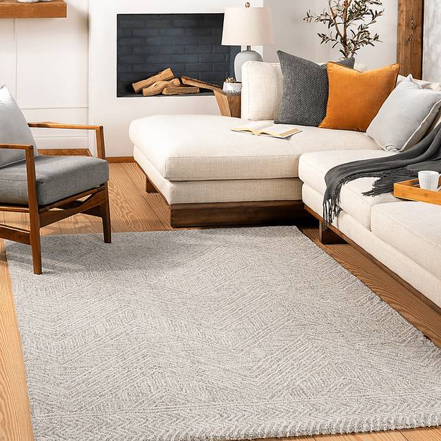 Marivel Silver 6'7 x 9'6 Rug - Thumbnail - Image 7