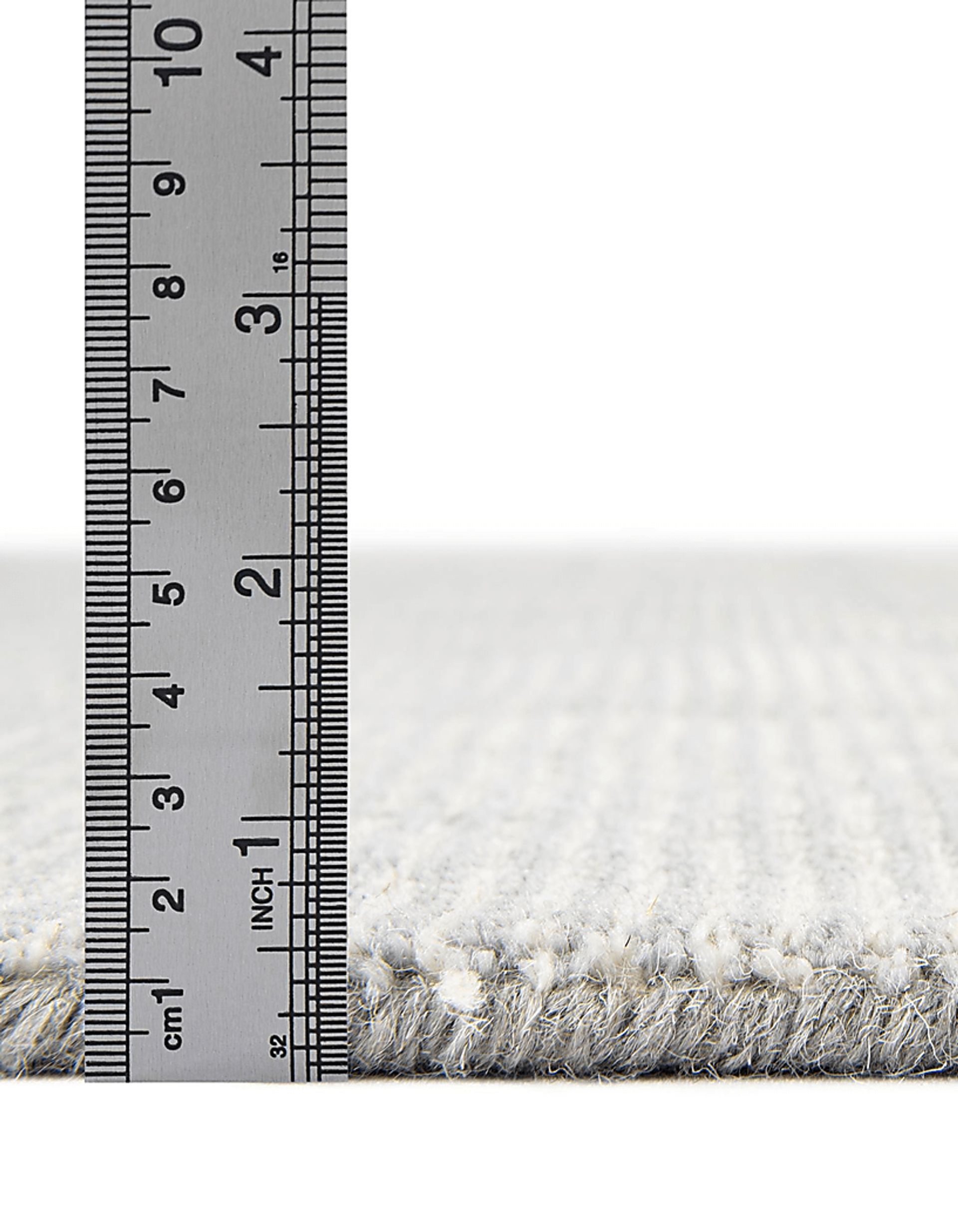 Marmot Light Gray 10' x 14'1 Rug - Image 5