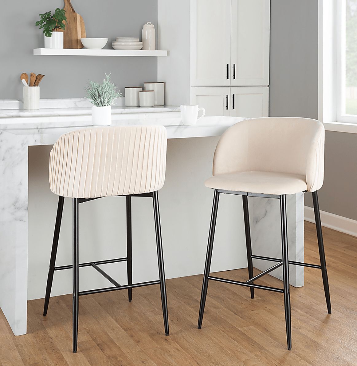 Marsanne II White Counter Height Stool, Set of 2