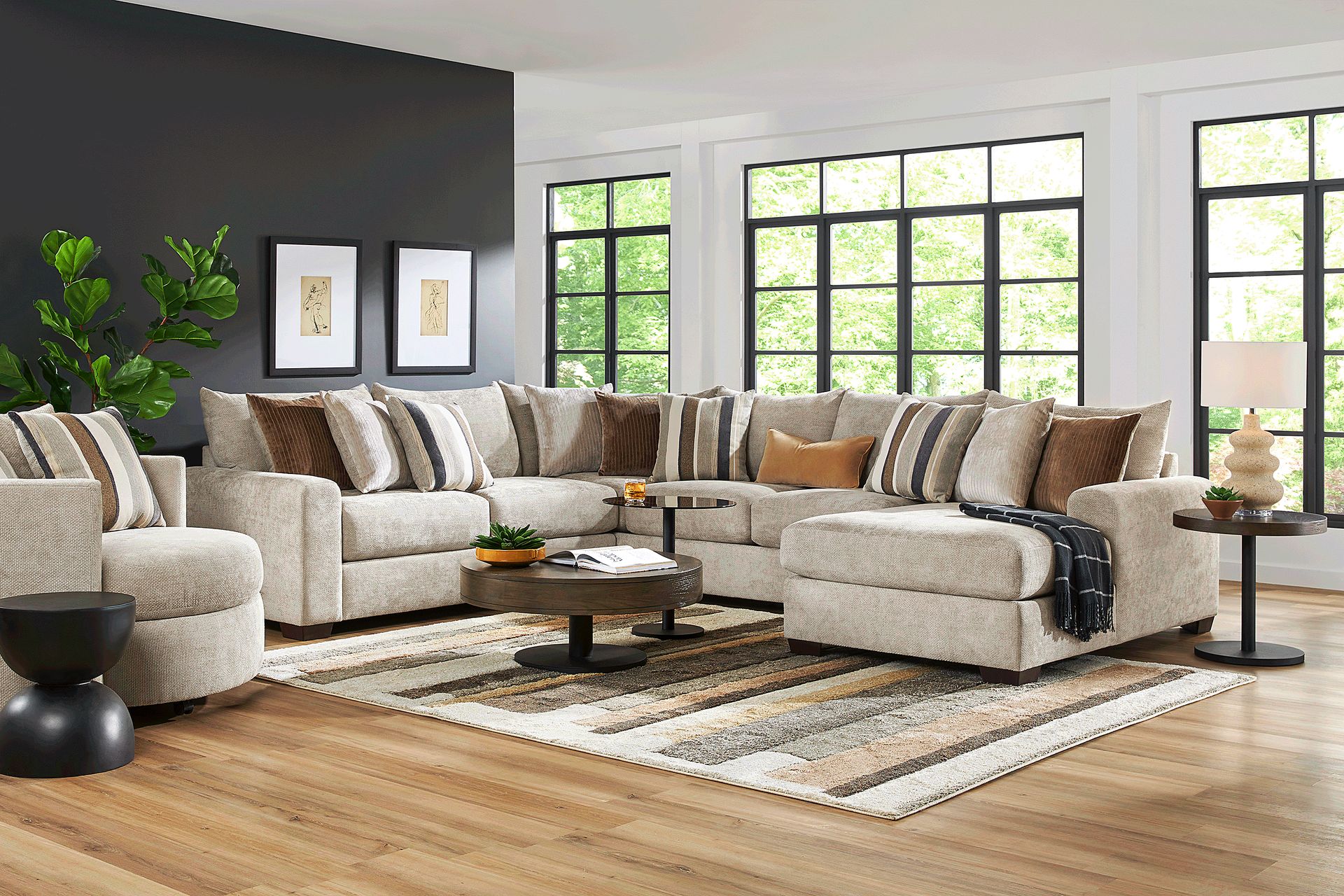 Martin Brown 6 Pc Sectional Living Room - Image 1