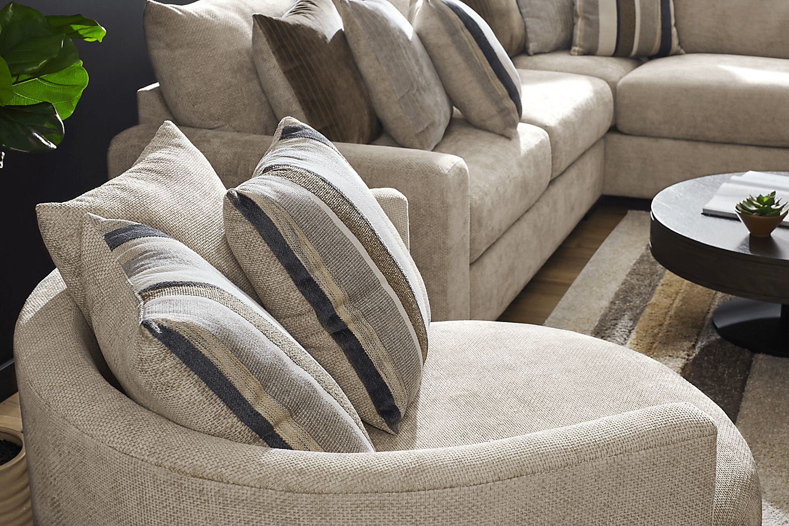 Rooms To Go Martin Living Room Set