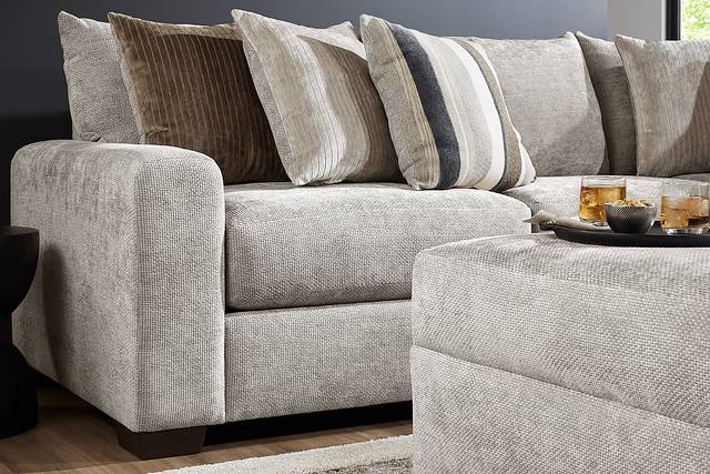 Martin Gray 3 Pc Sectional - Thumbnail - Image 3