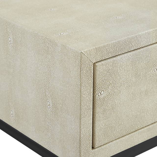 Marwill White Side Table - Thumbnail - Image 3