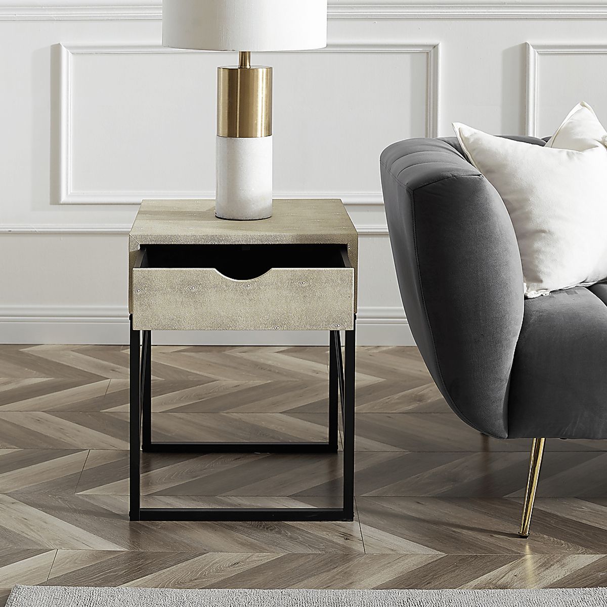 Marwill White Colors,White Side Table | Rooms to Go