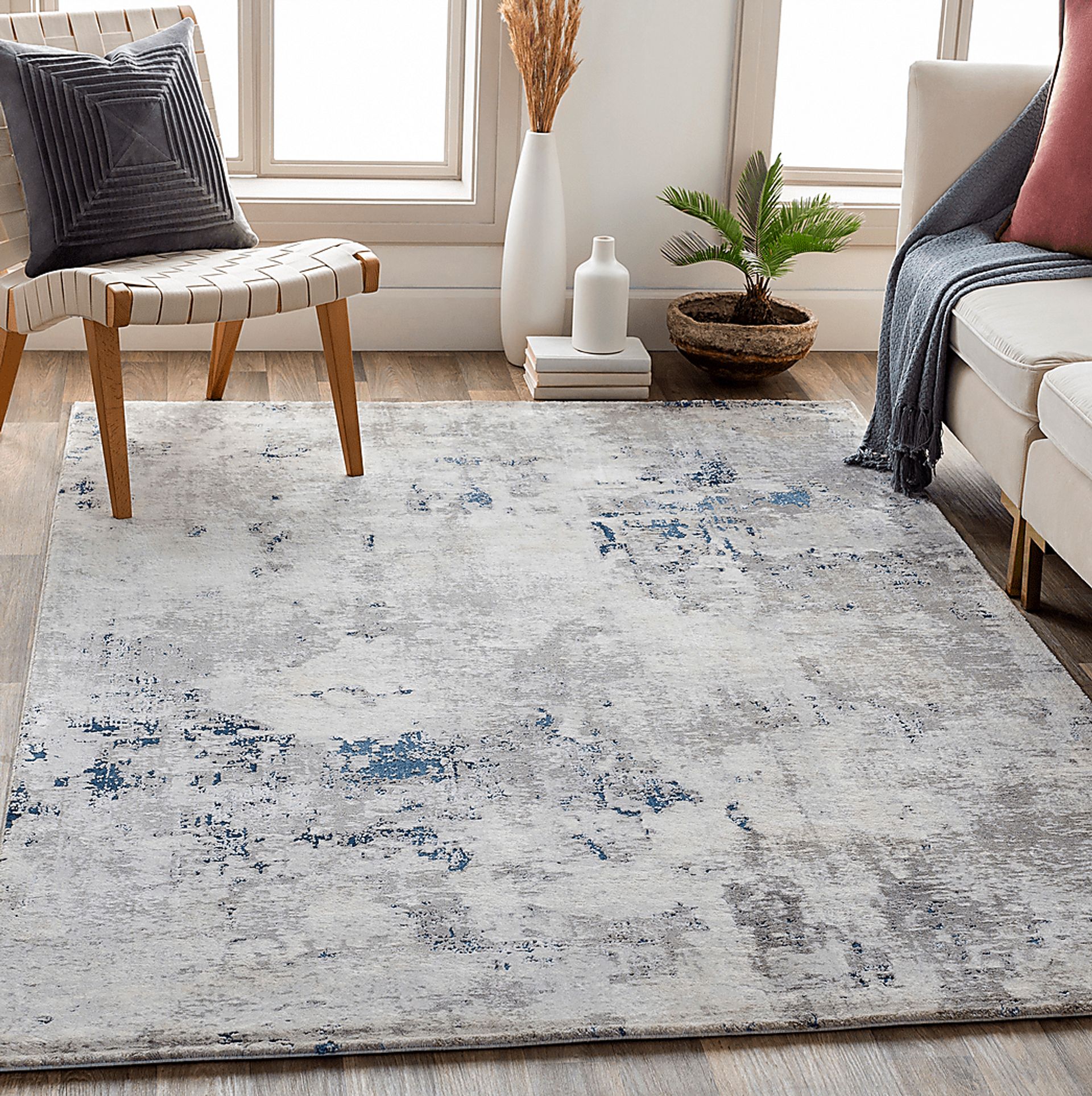 Maryam Gray 6'7 x 9'6 Rug - Image 7