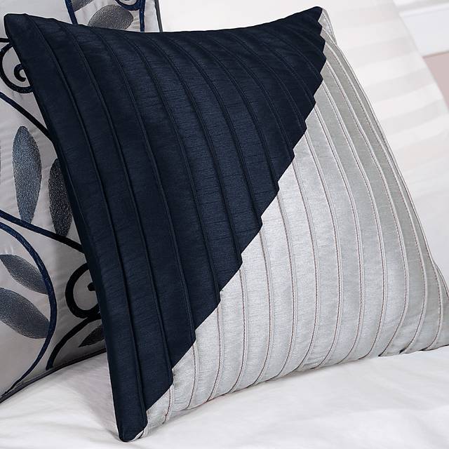 Maryn Navy 7 Pc King Comforter Set - Thumbnail - Image 3