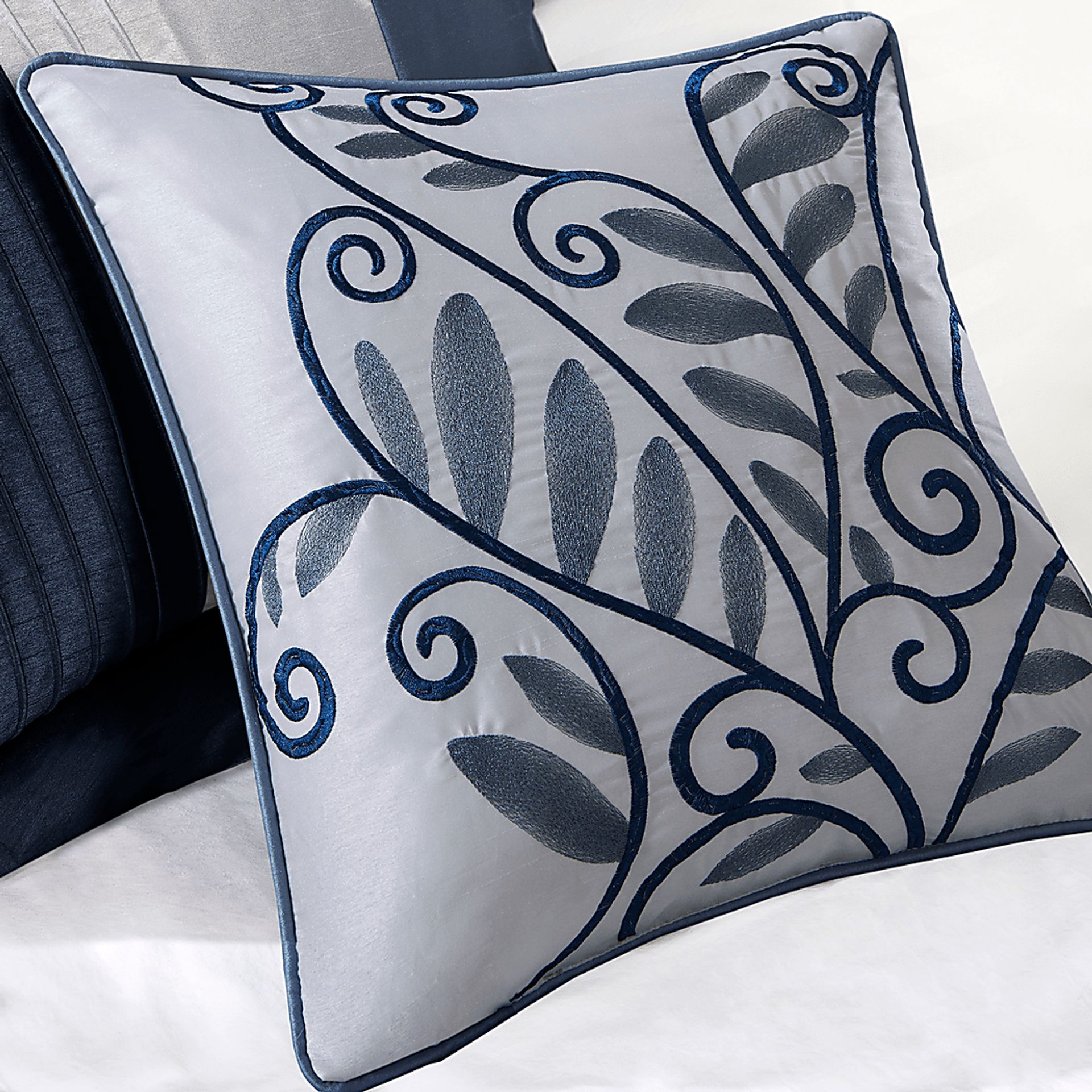 Maryn Navy 7 Pc Queen Comforter Set - Image 2