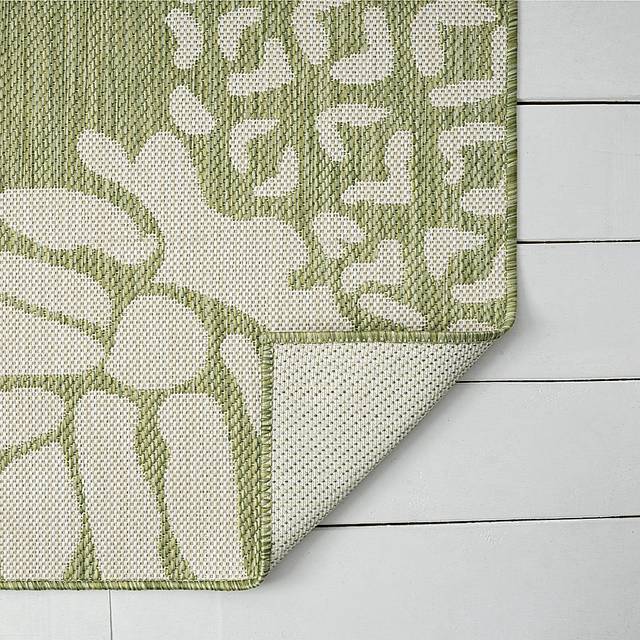 Matarane Green 7'9 x 9'9 Indoor/Outdoor Rug - Thumbnail - Image 4