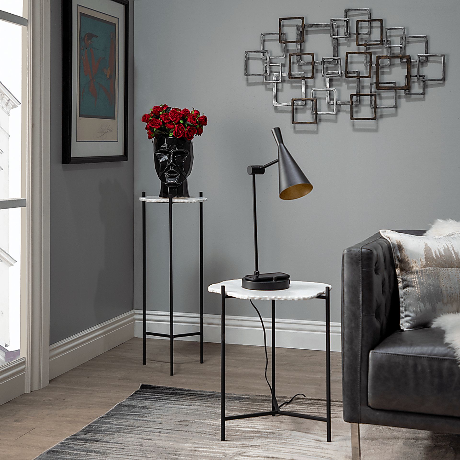 Maxfern Black Vase - Image 8