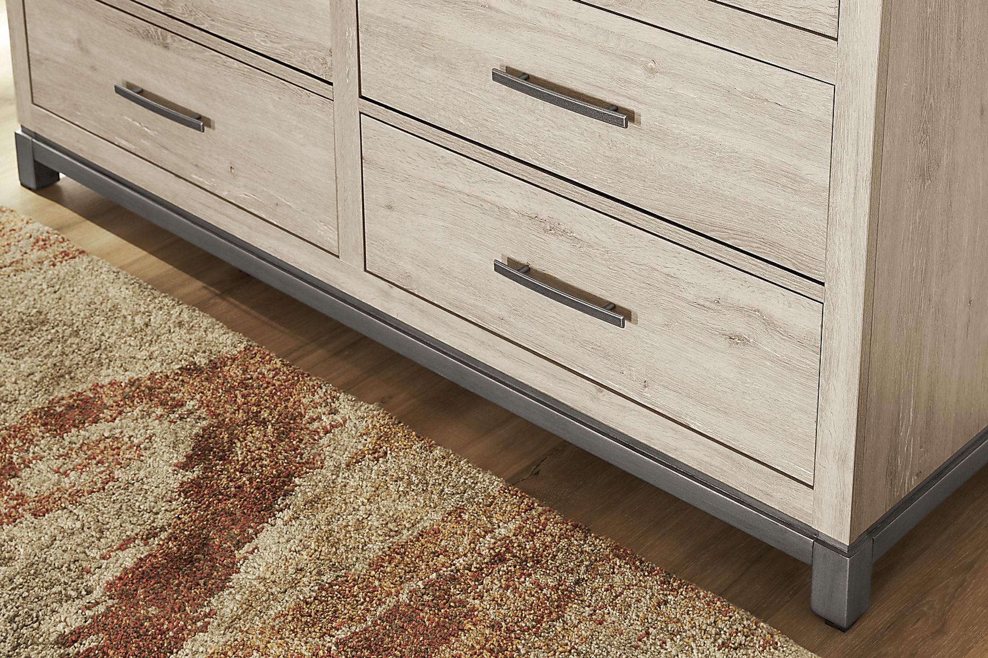 Maxton Place Natural 7 Pc Queen Bedroom - Image 6