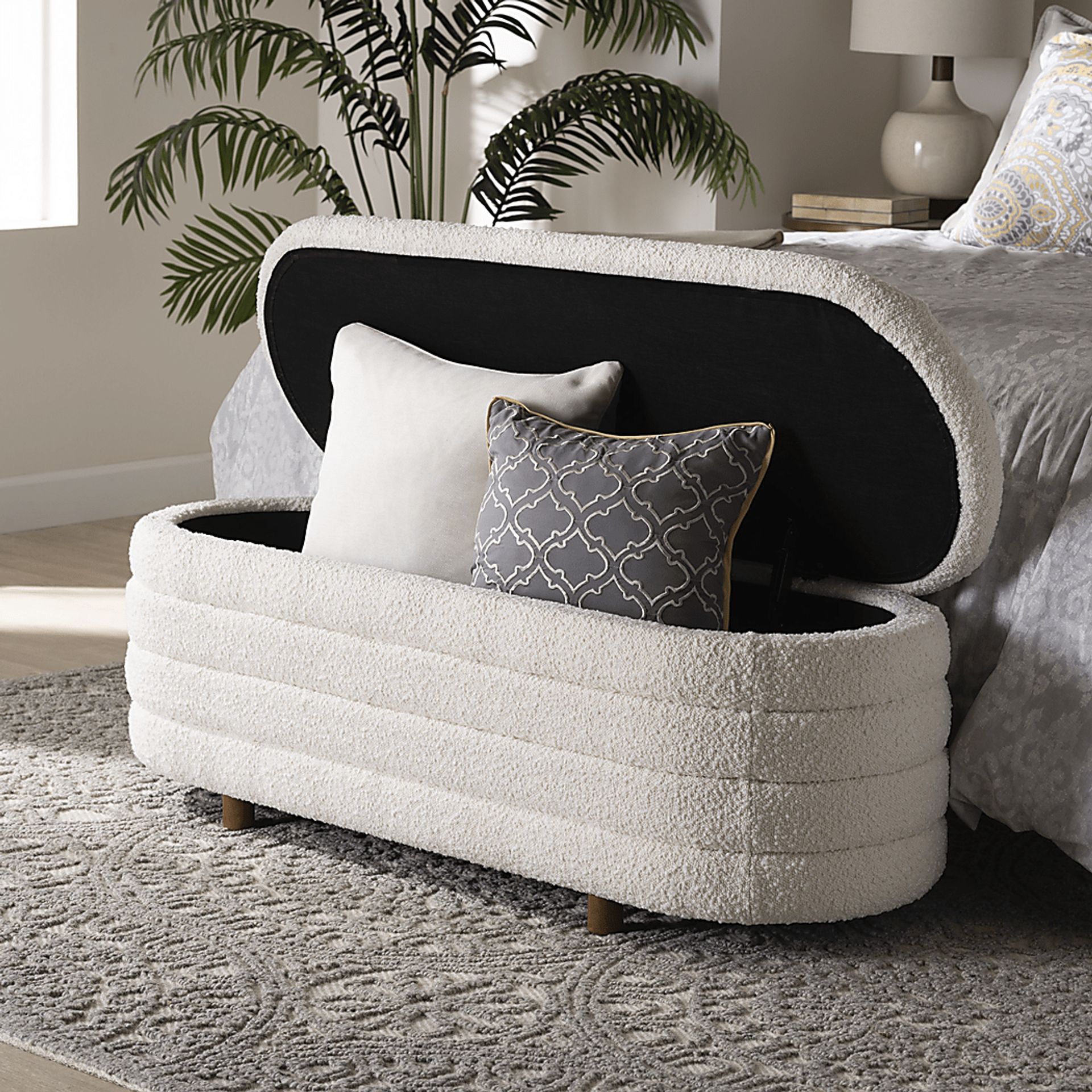 Mazeppa Cream Accent Bench - Image 3