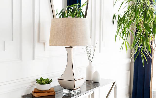 McKay Farm Khaki Lamp - Thumbnail - Image 7