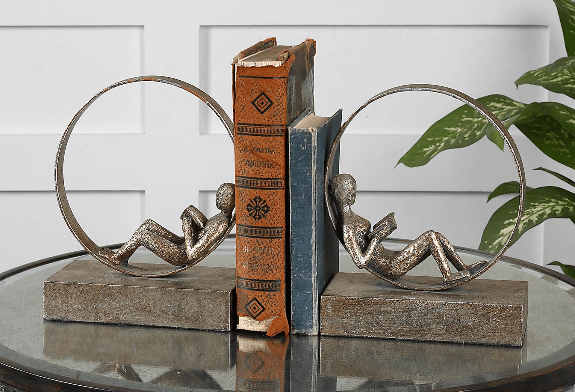 Mckibben Silver Bookend - Image 3