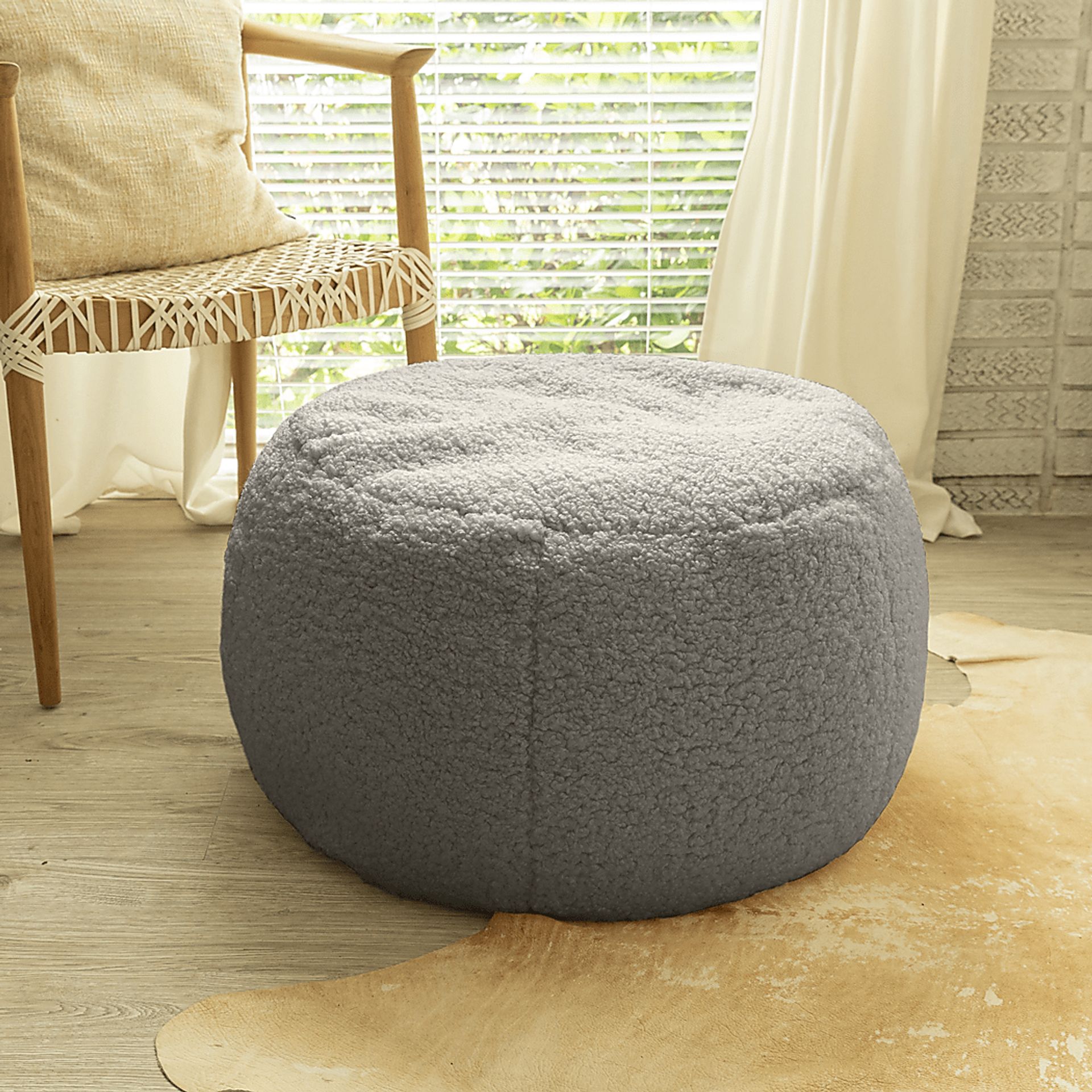 Meashi Gray Shearling Pouf - Image 5