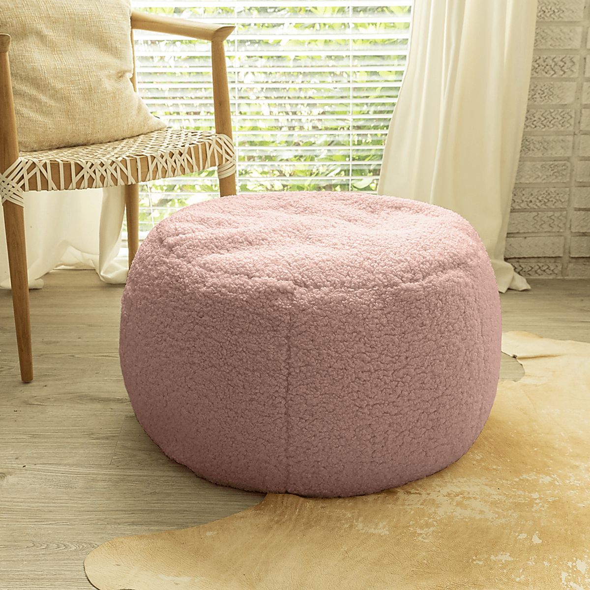 Meashi Pink Polyester Fabric Pouf | Rooms to Go