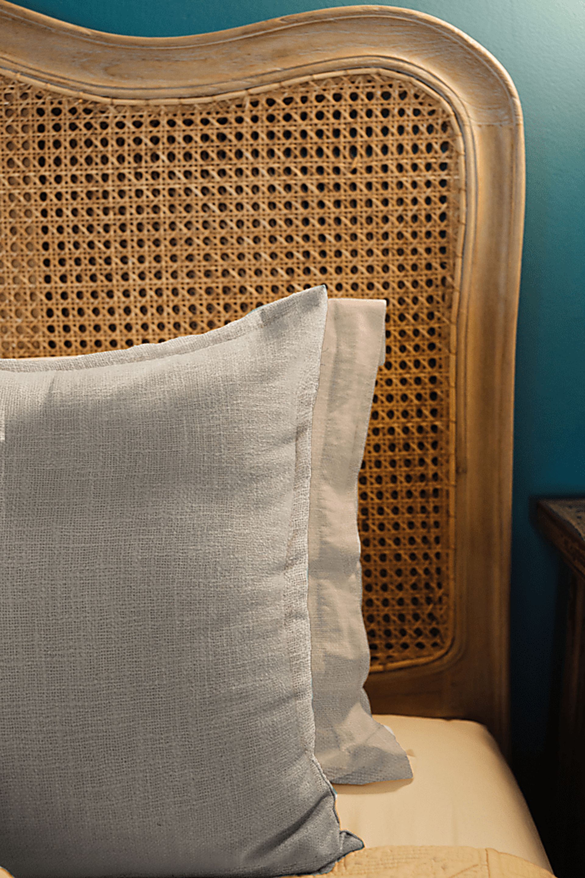 Melezio Beige Accent Pillow Set of 2 - Image 5