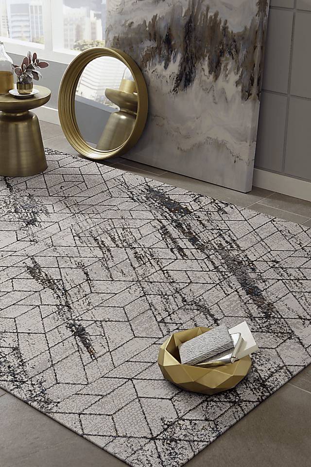 Melicord Ivory 6'7 x 9'6 Rug - Thumbnail - Image 3