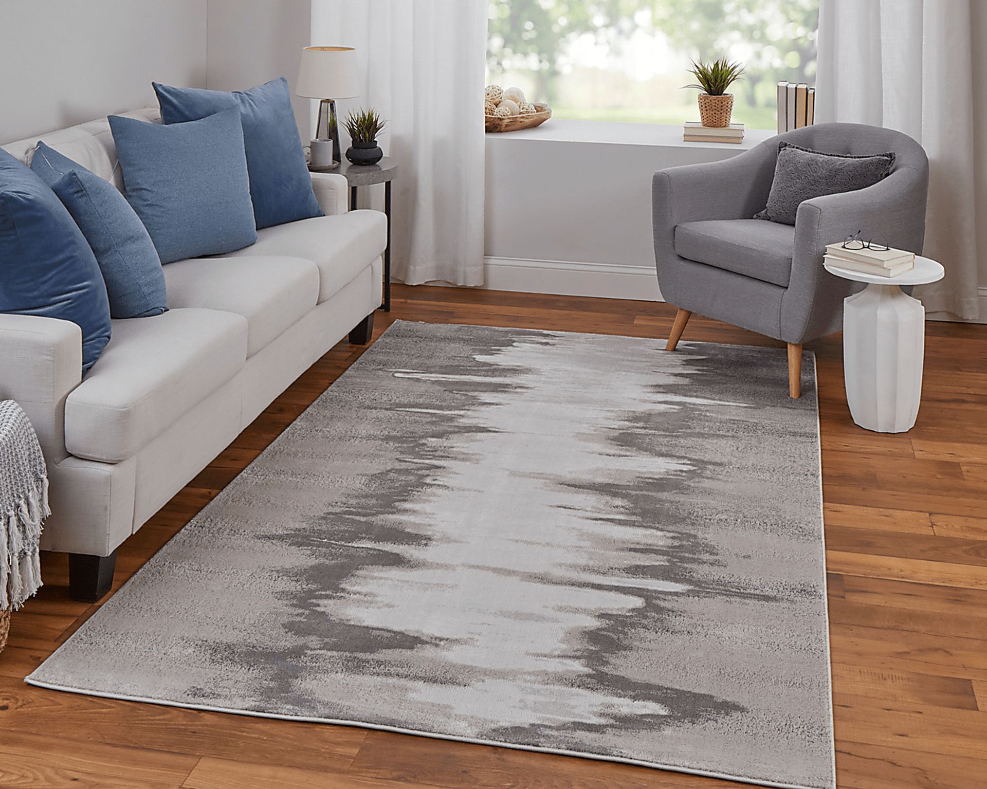 Mellonah Gray 2'10 x 7'10 Runner Rug - Image 2