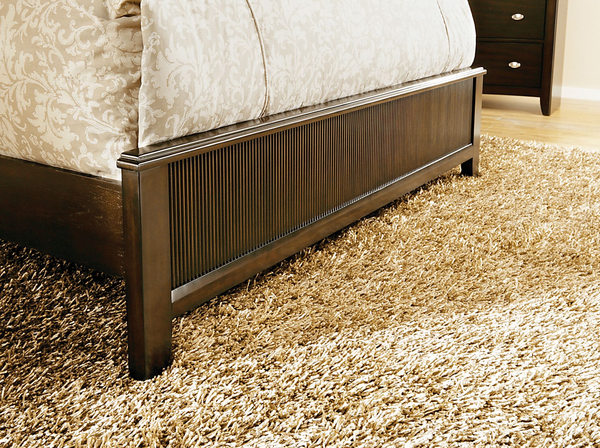 Melrose Hill 3 Pc King Bed - Image 3