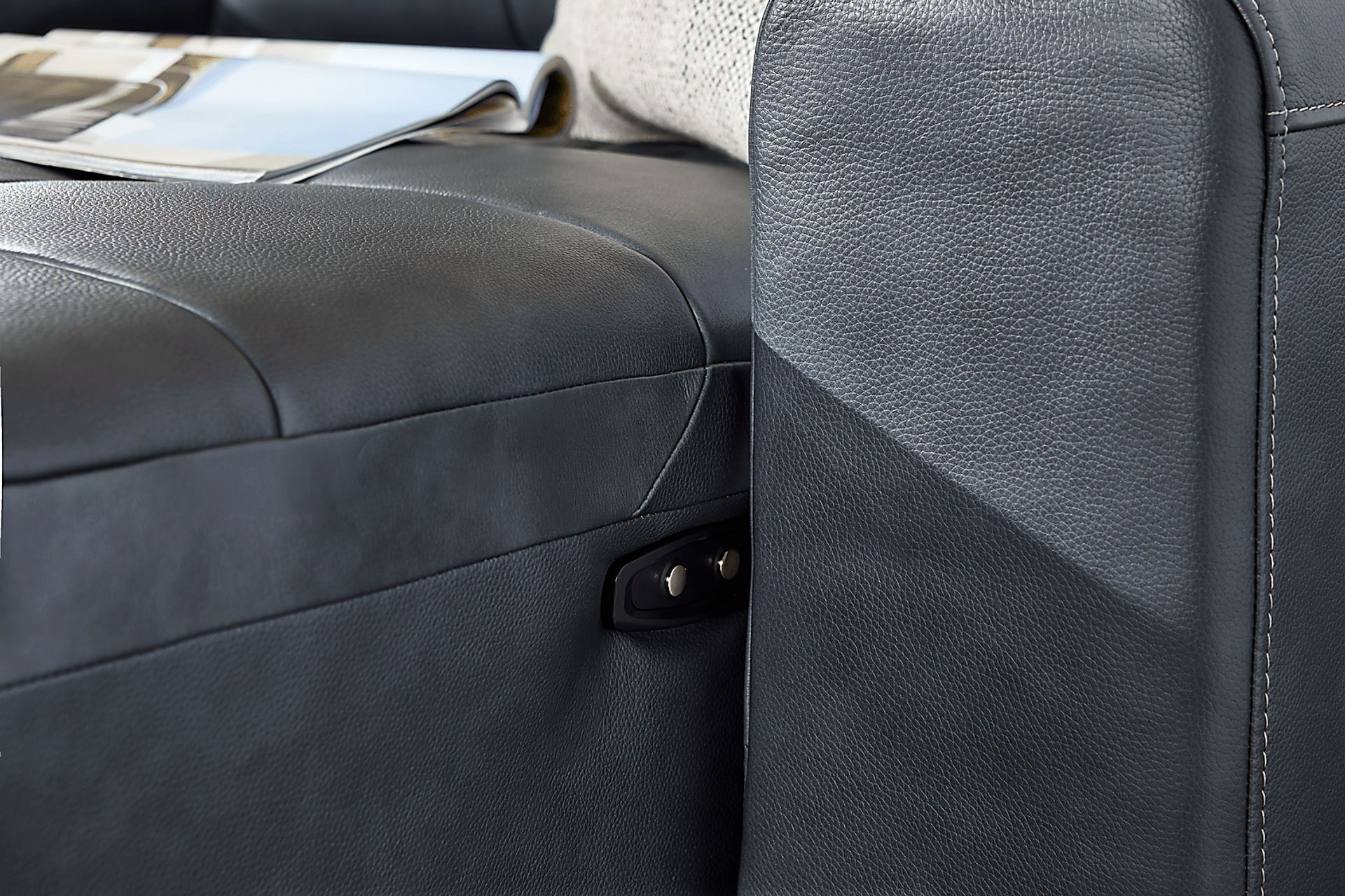 Meriwether Slate Blue Leather 6 Pc Power Slider Sectional - Image 10