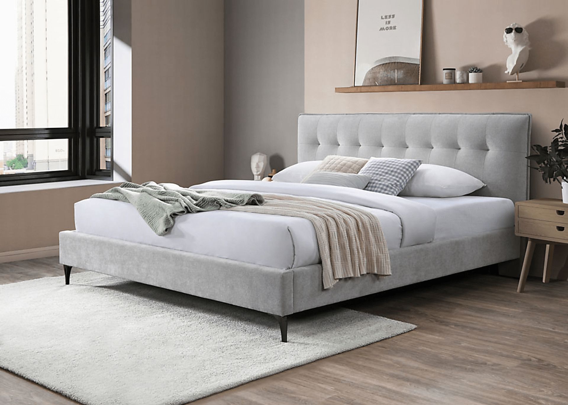 Merrael Gray Queen Bed - Image 2