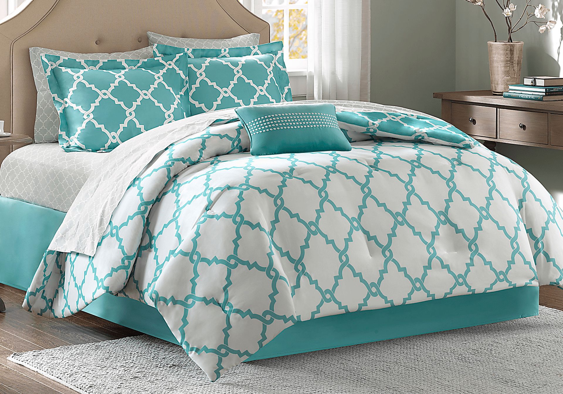 Merritt Aqua 9 Pc King Comforter Set - Image 2