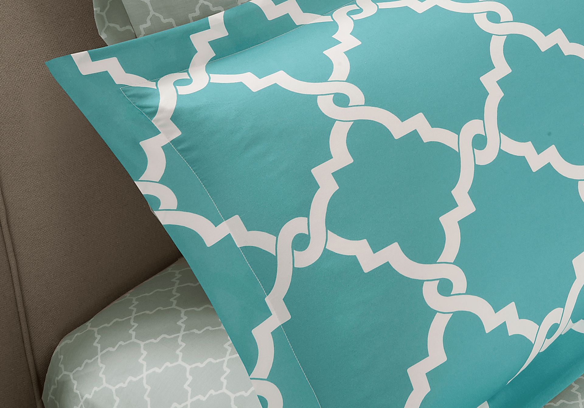 Merritt Aqua 9 Pc King Comforter Set - Image 5