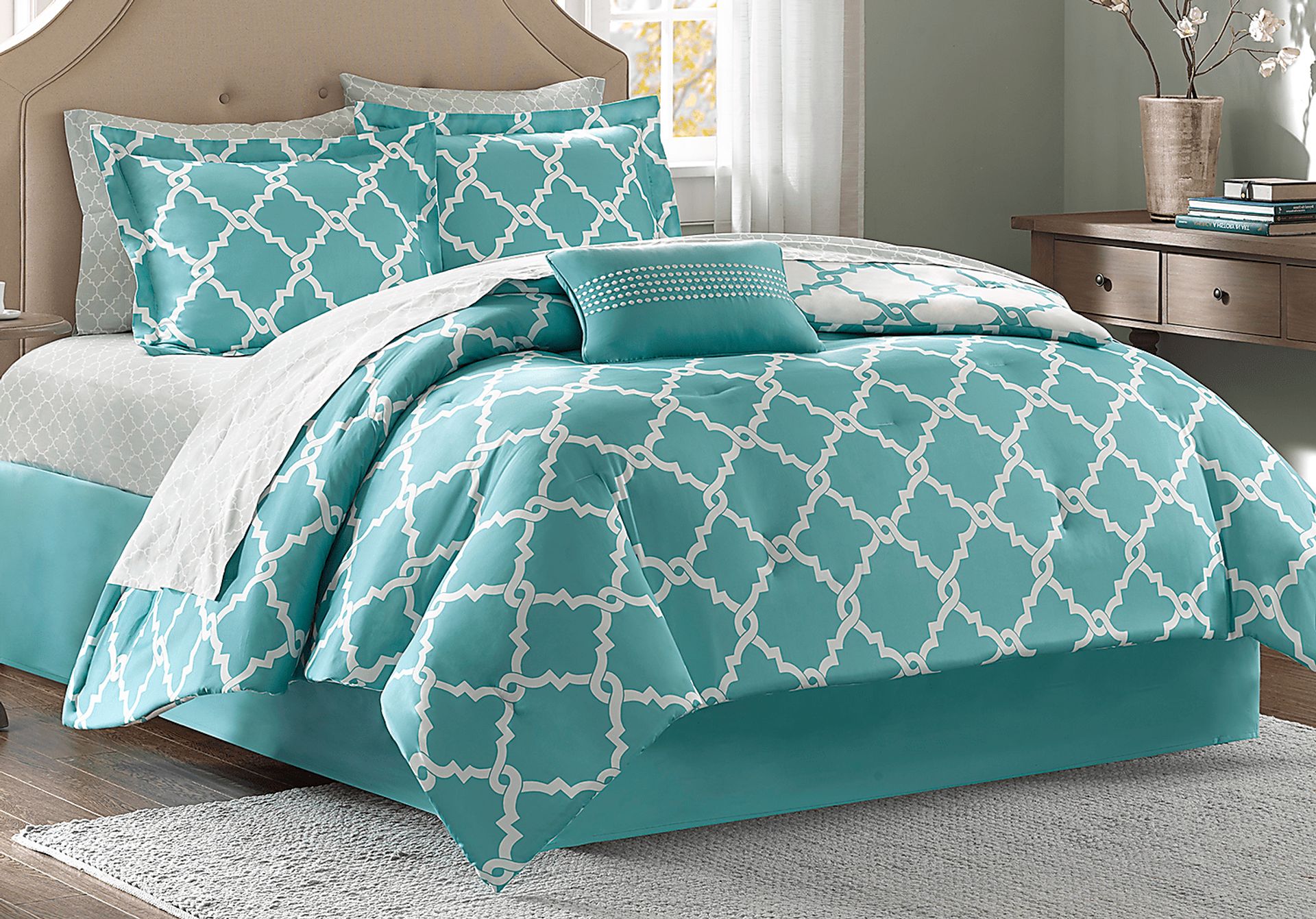 Merritt Aqua 9 Pc Queen Comforter Set - Image 1
