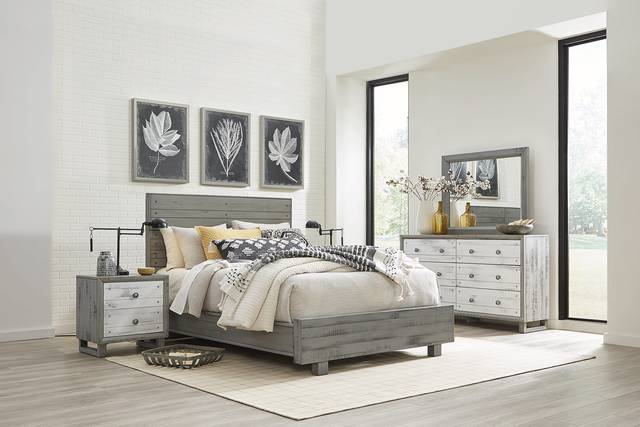 Merriwood Hills Gray 3 Pc Queen Panel Bed - Thumbnail - Image 2