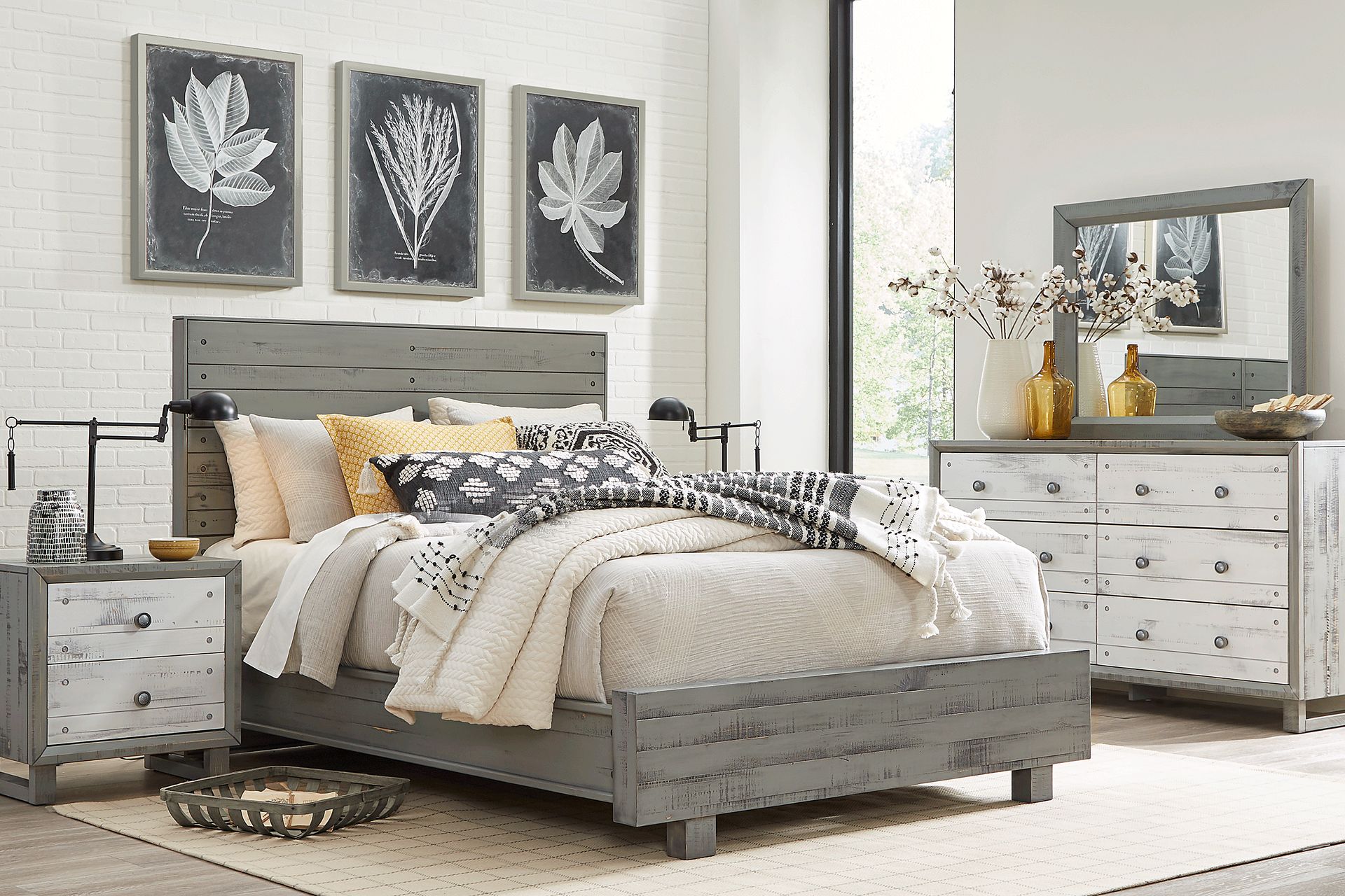 Merriwood Hills 8 Pc Gray Queen Bedroom Set With Dresser, Chest, 3