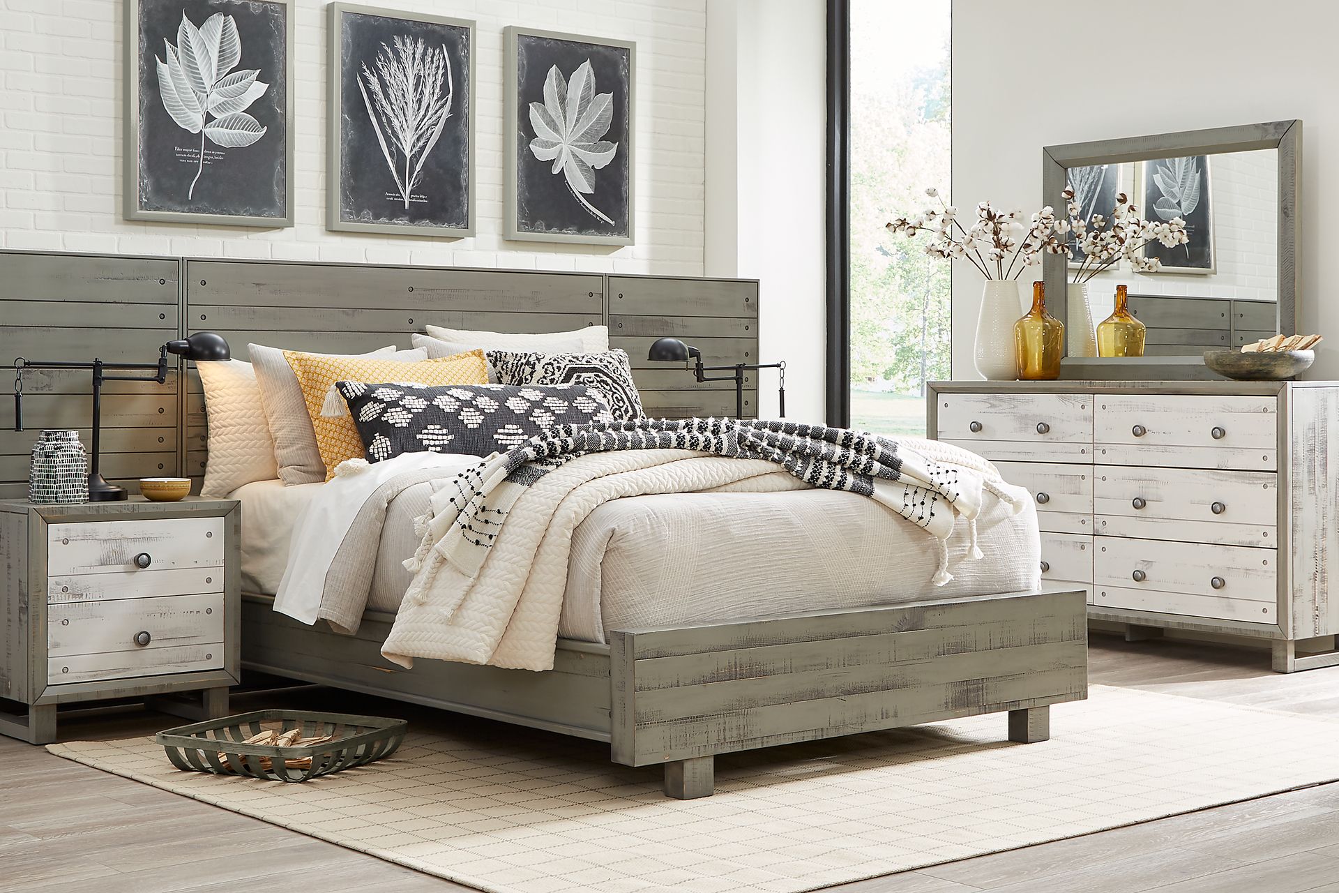Merriwood Hills Gray 7 Pc King Wall Bed with Nightstands - Image 3