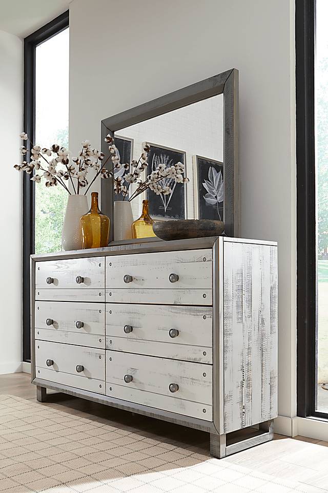 Merriwood Hills Gray 5 Pc Queen Panel Bedroom - Thumbnail - Image 6