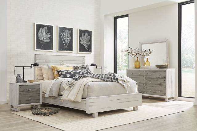 Merriwood Hills White 5 Pc Queen Panel Bedroom - Thumbnail - Image 1