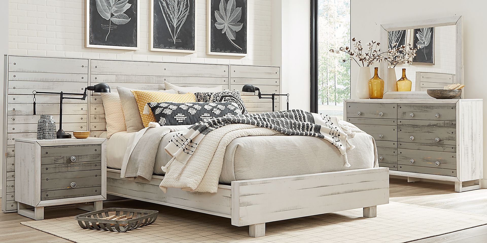 Merriwood Hills White 9 Pc King Wall Bedroom - Image 2
