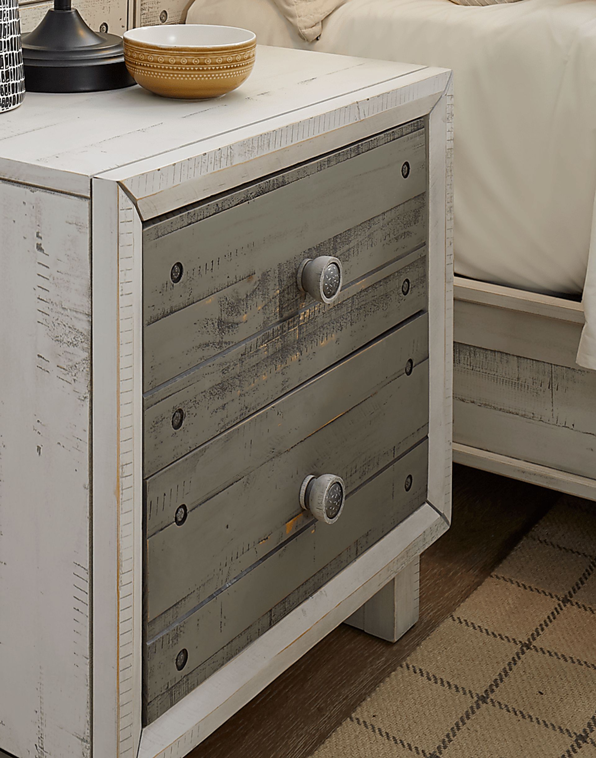 Merriwood Hills White 7 Pc King Panel Bedroom - Image 7