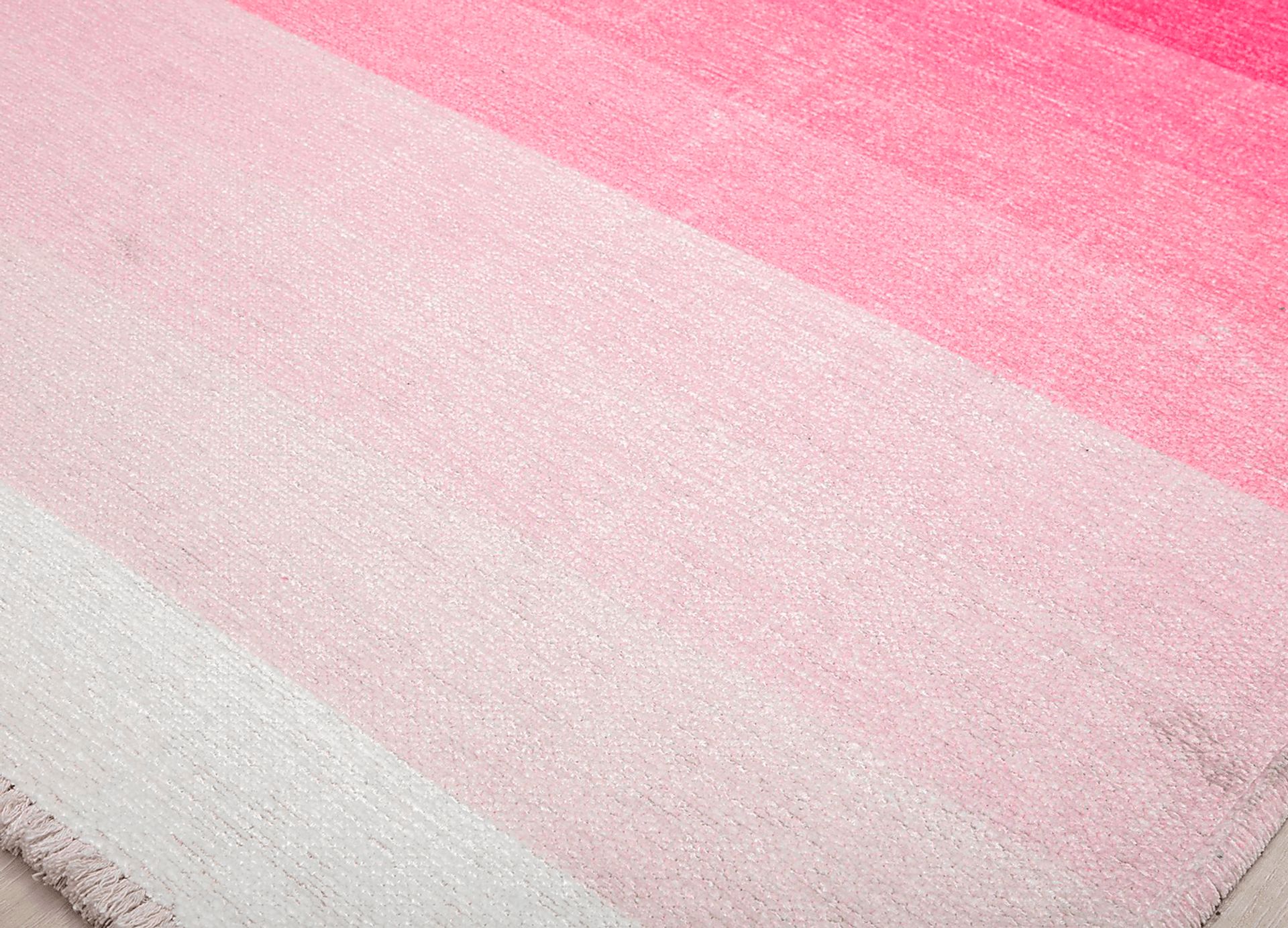 Mershi Pink 7'10 x 10' Rug - Image 4
