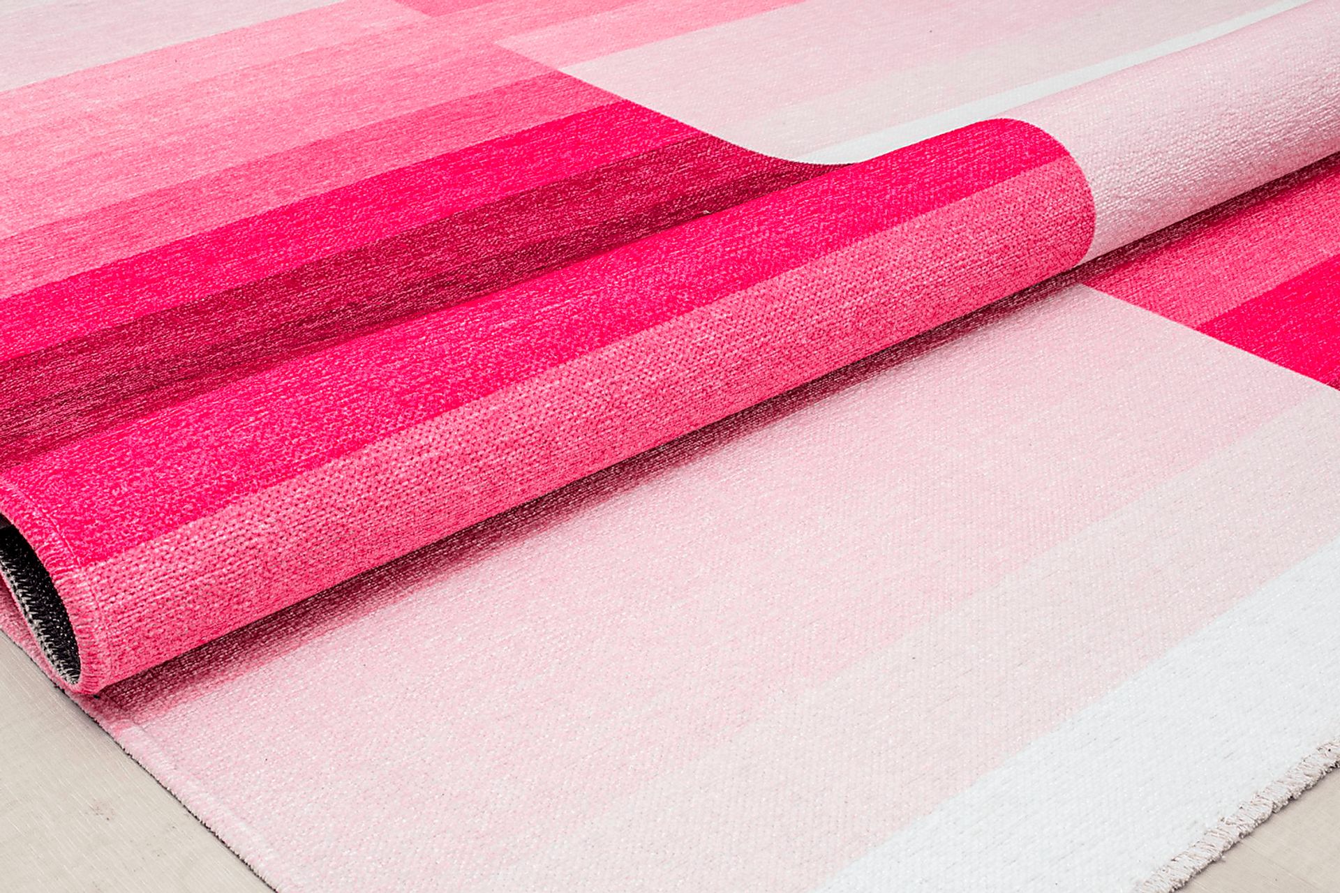Mershi Pink 7'10 x 10' Rug - Image 6