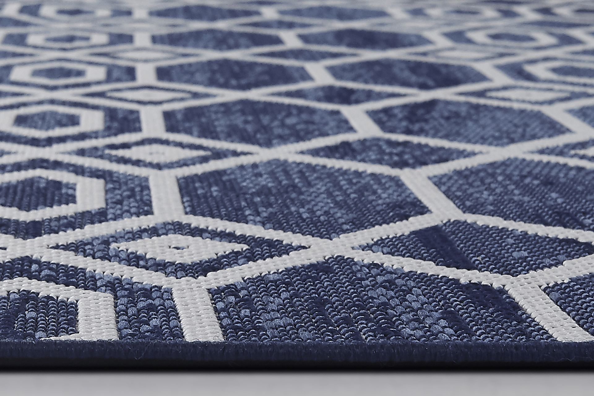 Merveille Blue 7'10 X 10' Indoor/Outdoor Rug - Image 3